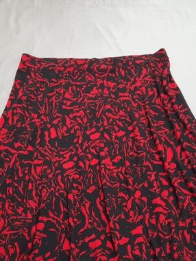 George Black A-Line Skirt with Red Floral Print - Size XXL